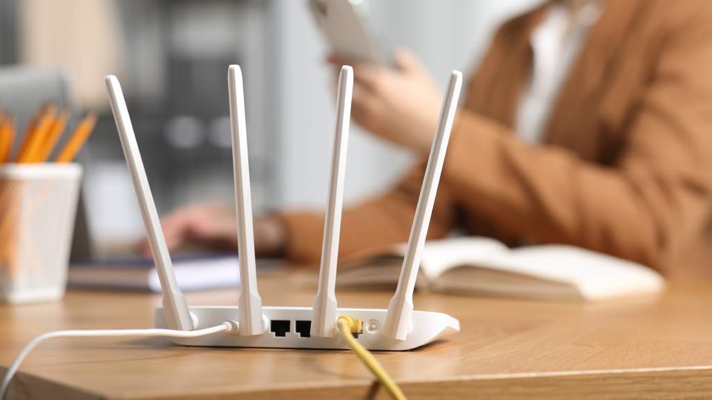 Roteador e Wi-Fi corporativo — suporte e garantia B S Soares